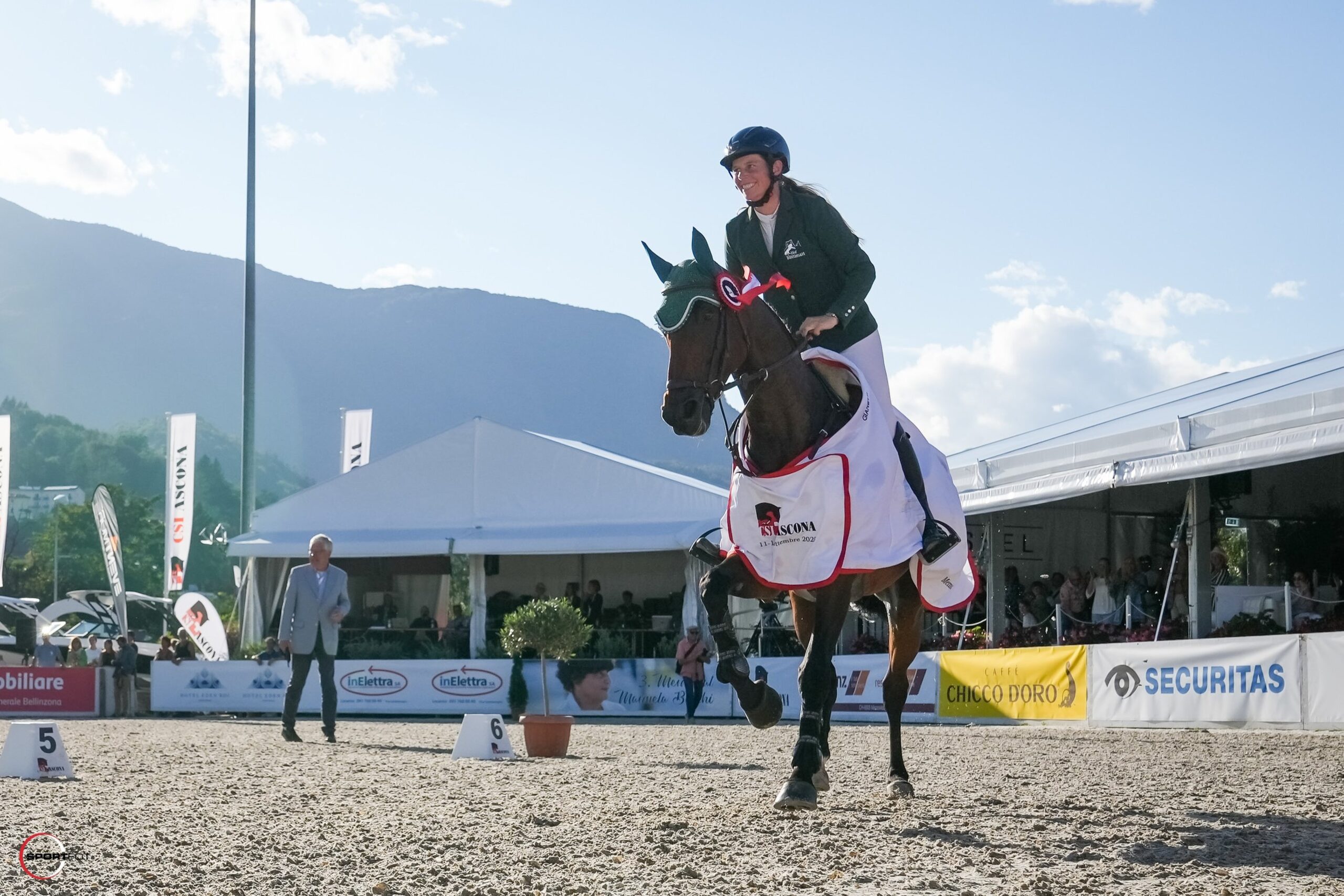 presentation; sunday csi4 1m55 gp; 11, Licolle, Barbara Schnieper; Sportfot